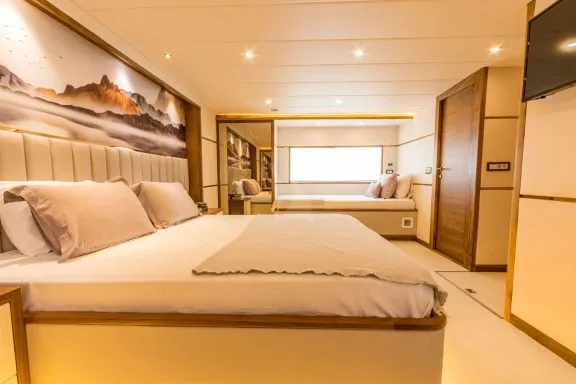 Image of FLOKI yacht #16