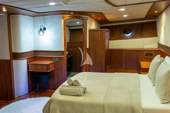 Image of Nevra Queen yacht #25