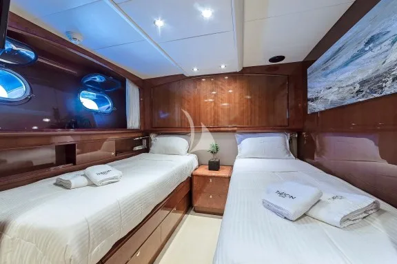 Twin Cabin