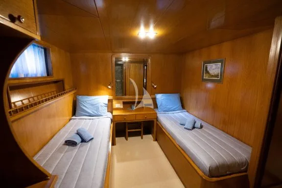 Image of ELENA yacht #25