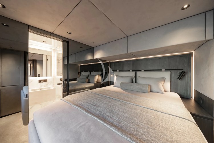 Guest cabin with bathroom