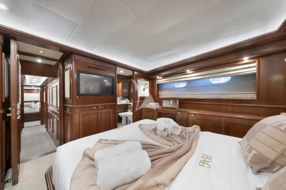 VIP cabin