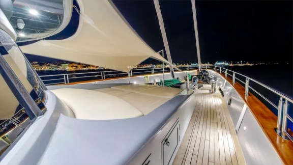Image of Life is Good yacht #12