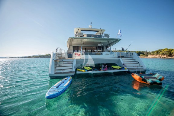 Image of D2 yacht #8