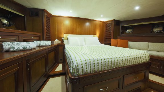 Forward Master Cabin