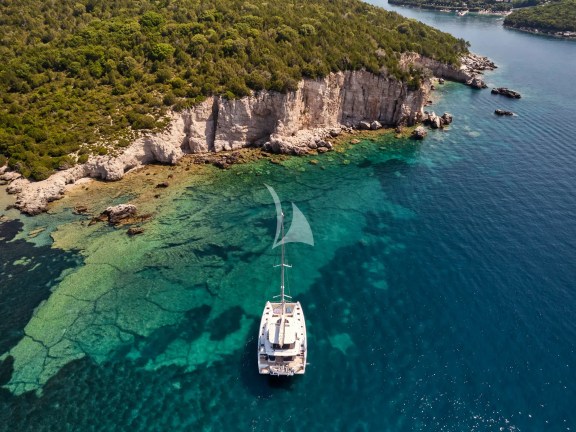 Image of AZUL yacht #4