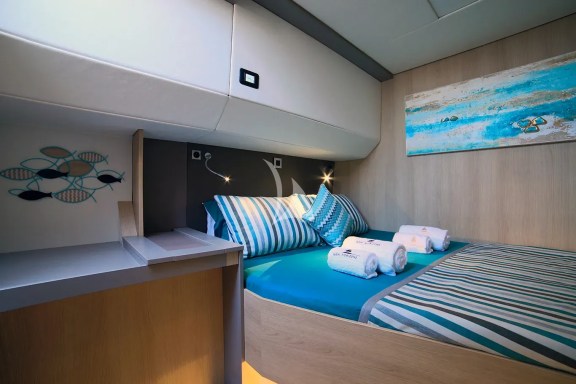Double Cabin