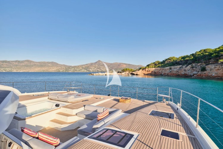 Front deck