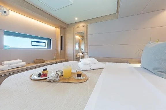 Double cabin