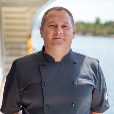 Crew of SILENT WORLD|Angelche Arsovski — Chef