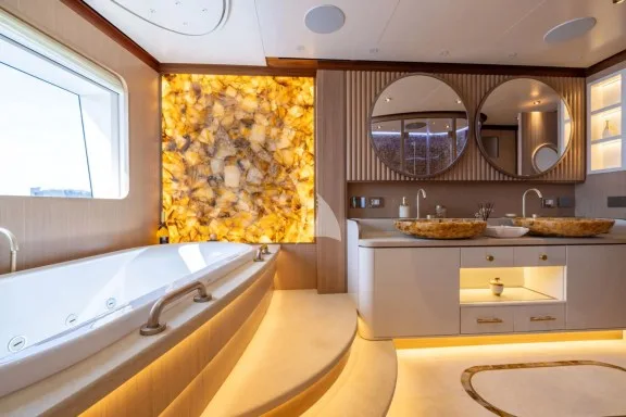 Image of ANJELIF yacht #39