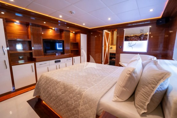 Image of Long Island yacht #22