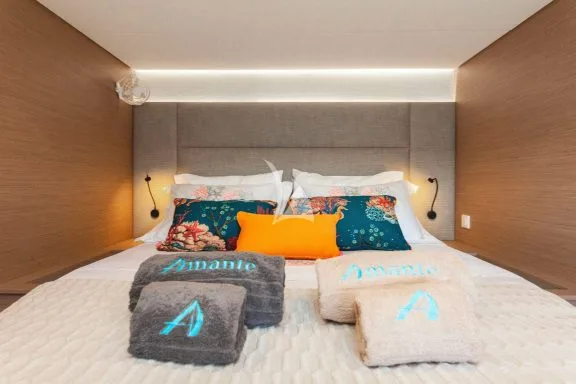 Guest cabin