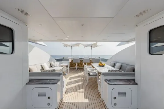 Sundeck