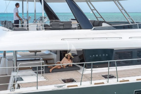 Image of CUTE LITTLE CAT yacht #8