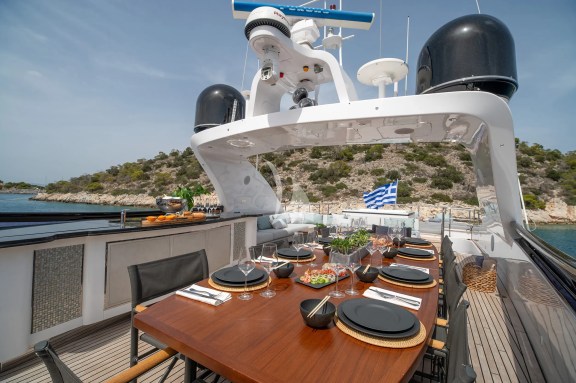 Image of PAREAKI II yacht #34