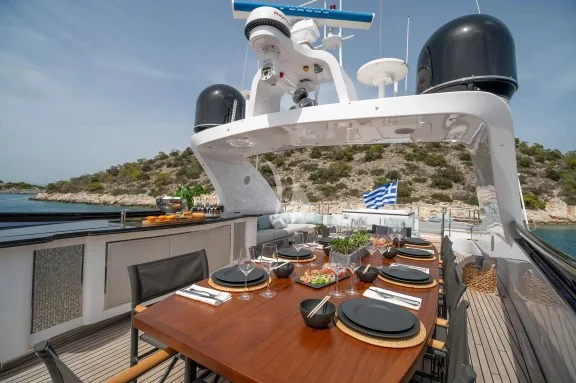 Image of PAREAKI II yacht #34