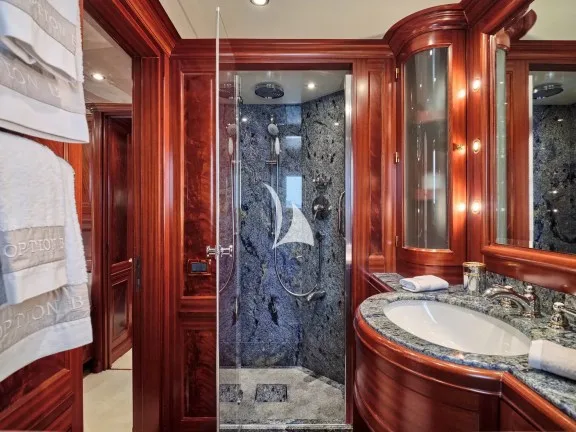 Image of OPTION B yacht #54