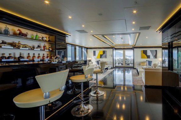 Image of LADY VERA yacht #22