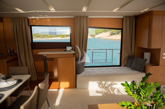 Image of RED ROSE yacht #15