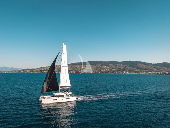 Image of LARGO WINCH yacht #5