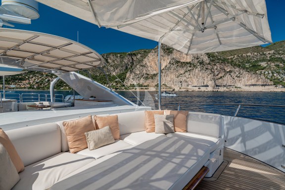 Flybridge