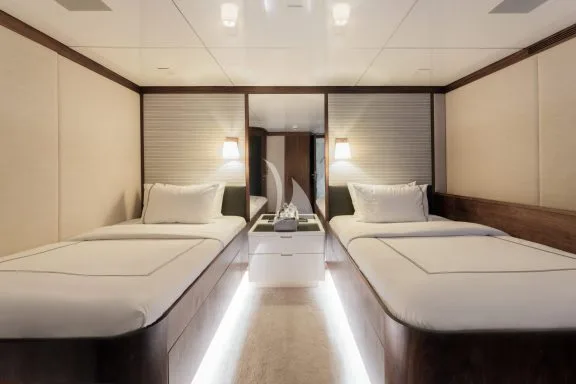 Twin cabin