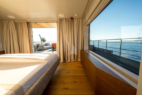 Image of CALADAN yacht #24