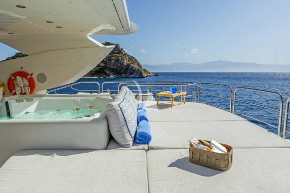 Image of GEORGE P yacht #55