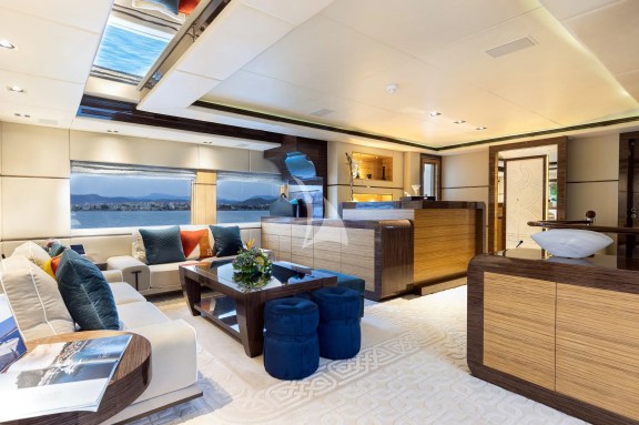 Owners salon