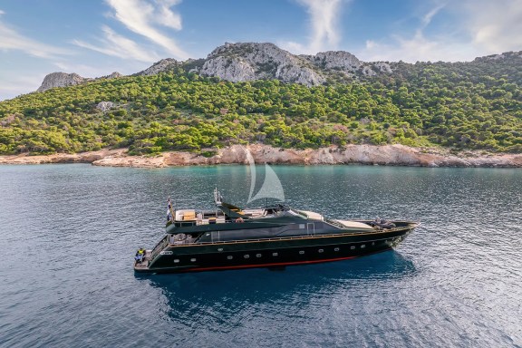 Image of CAN’T REMEMBER yacht #2