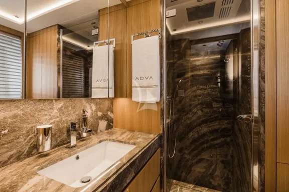 Twin Cabin Bathroom