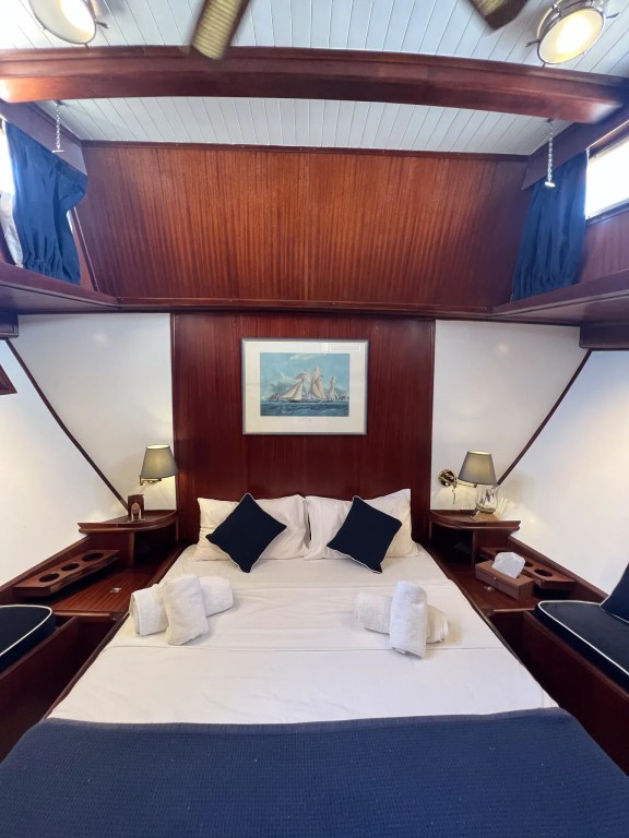 Image of Aphrodite yacht #24