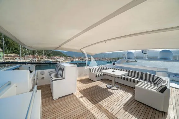 Flybridge