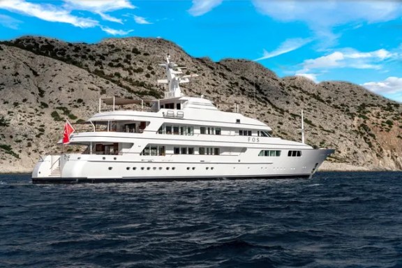 Image of FOS yacht #2