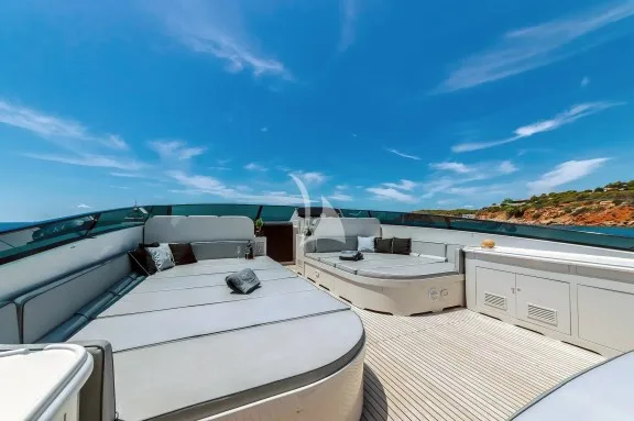 Image of THEION yacht #40