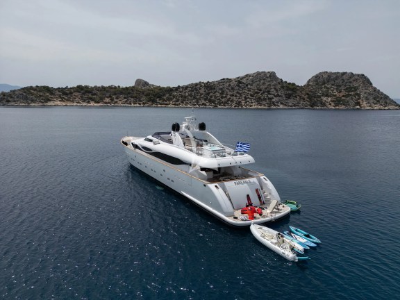 Image of PAREAKI II yacht #14