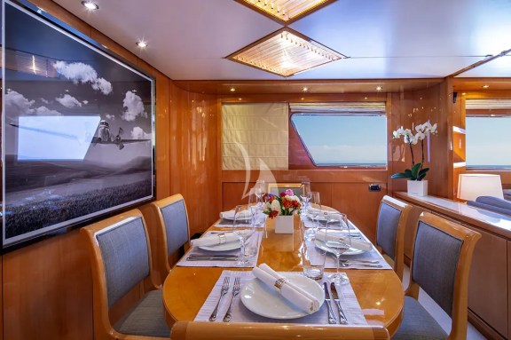 Image of THE BIRD yacht #6
