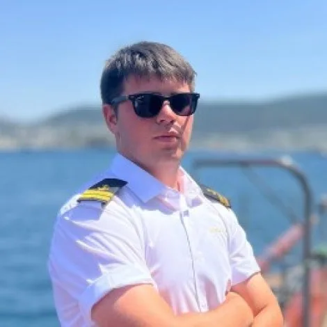 Crew of La Bella Vita|Tuna . — Deckhand
