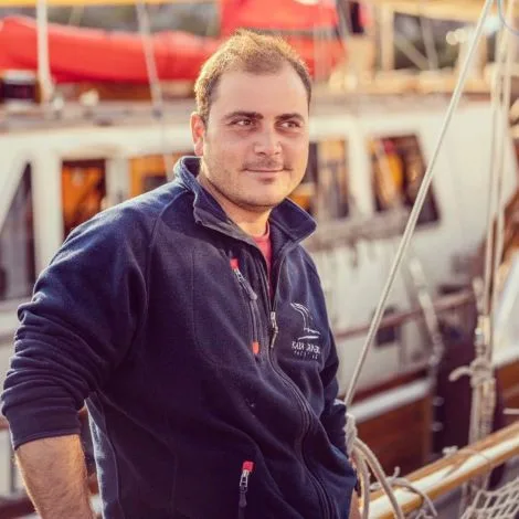 Crew of KAYA GUNERI V|Hasan Guneri — First Officer