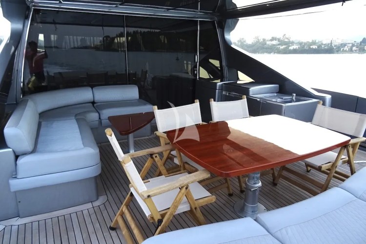 Aft Cockpit
