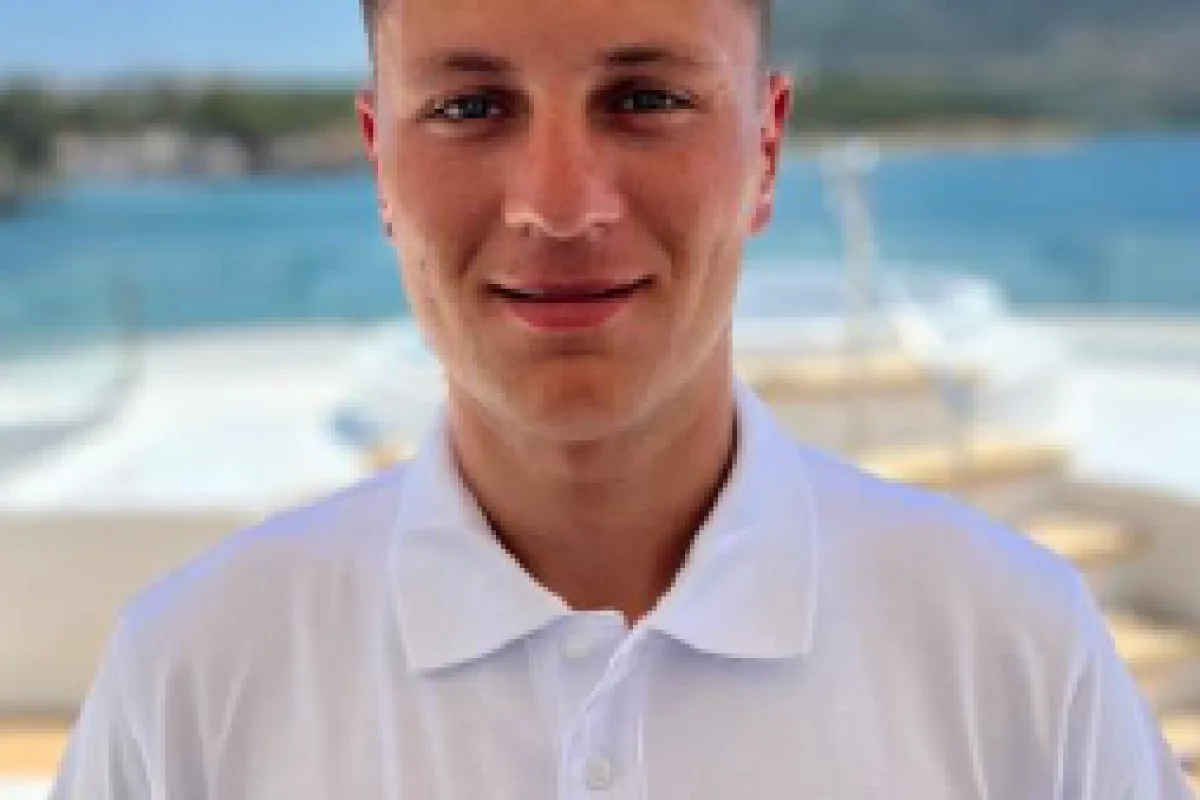 Crew Main Image