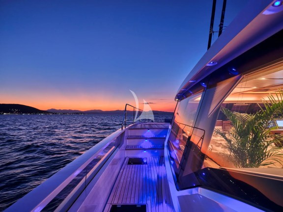 Teak deck by night