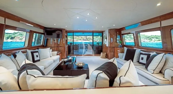 Image of THEION yacht #7