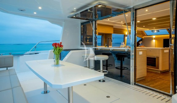 Aft Deck Bar and Dining