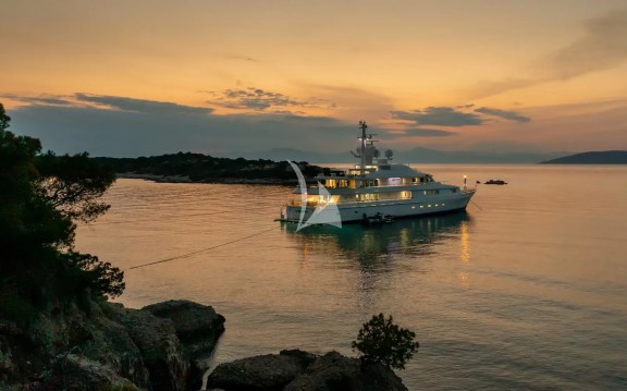 Image of VERA yacht #74