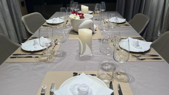 Skylounge Dining Room at night (upper deck)