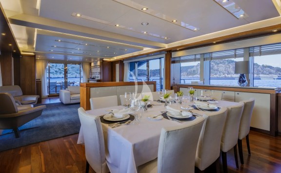 Image of GEORGE P yacht #12