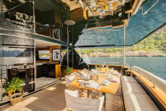 Image of CAN’T REMEMBER yacht #30