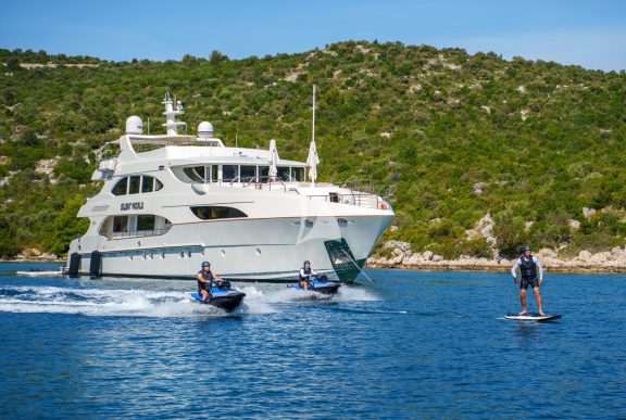 Image of SILENT WORLD yacht #68